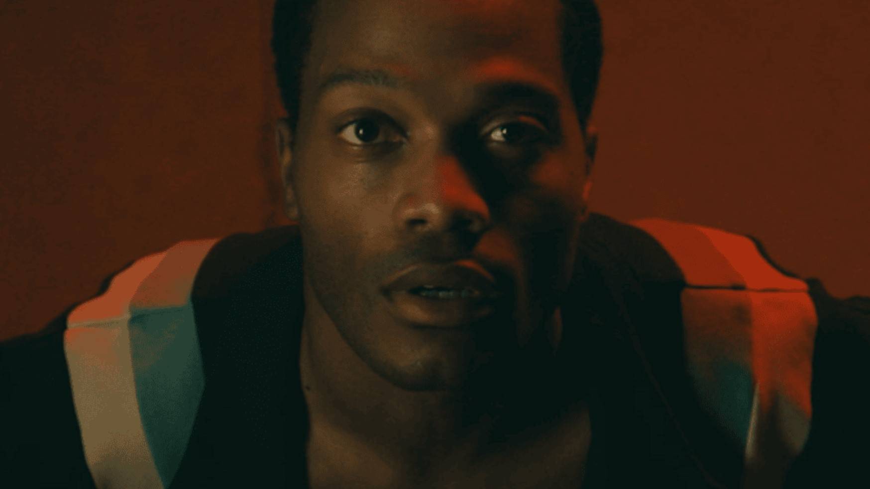Jermaine Fowler in Terrestrial